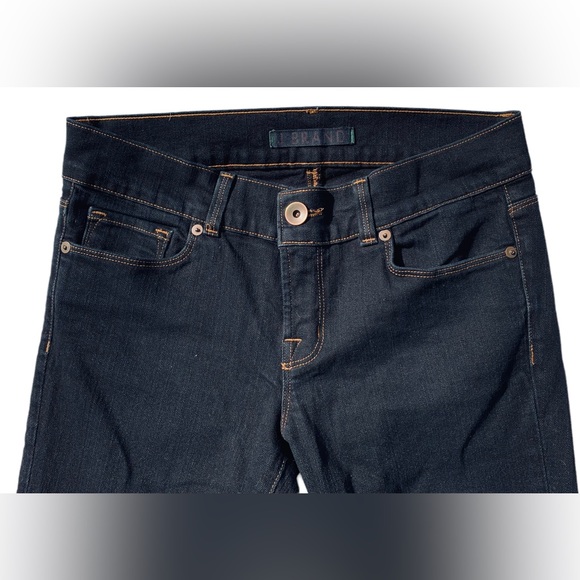 🌹SOLD🌹 J BRAND Dark Wash Love Story Flare Jeans in Jett - Picture 6 of 16